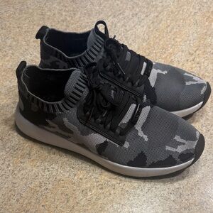 Nautica Black and Gray Camouflage Sneakers